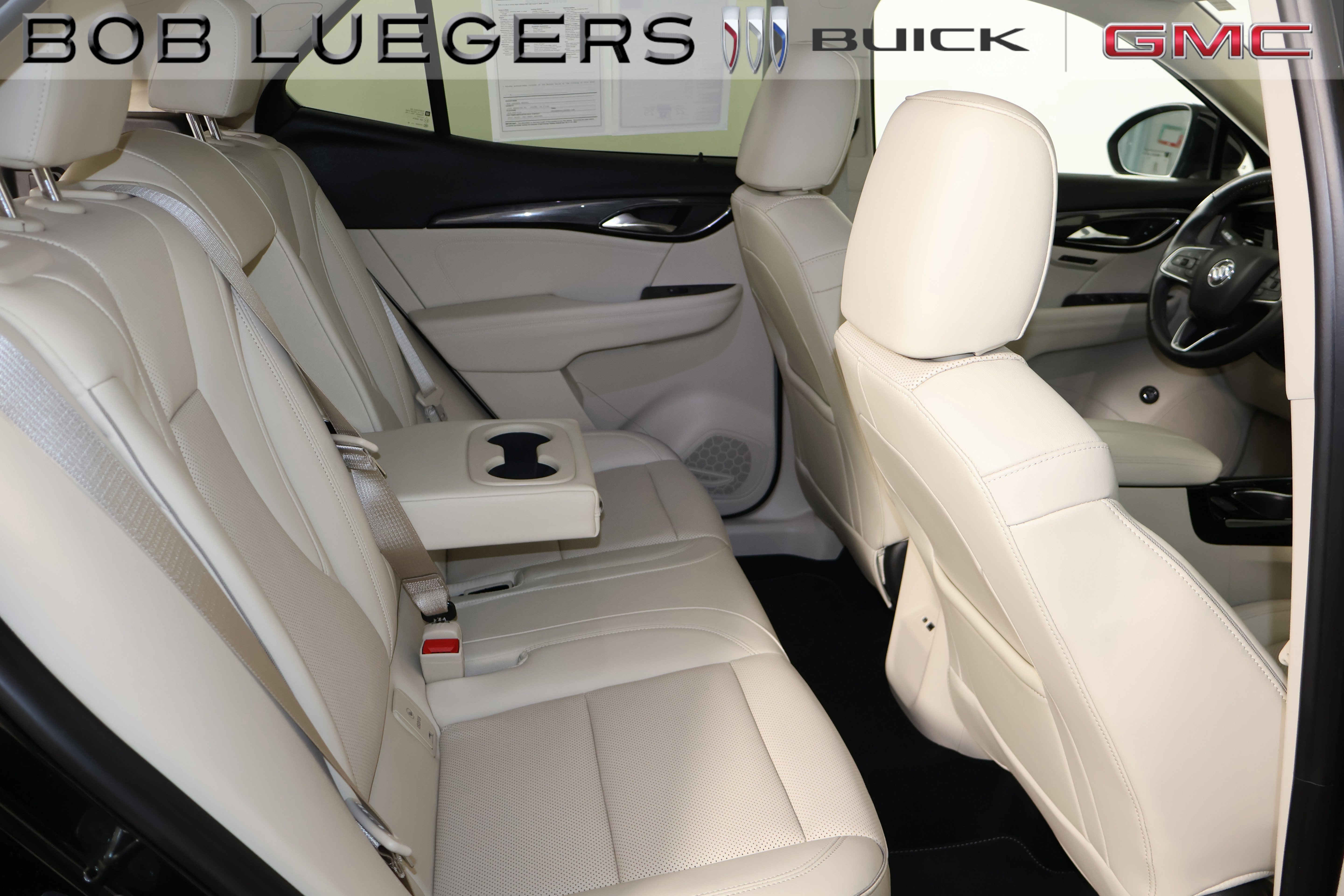 Certified 2022 Buick Envision Essence w/ Safety Package AWD/4WD image 16