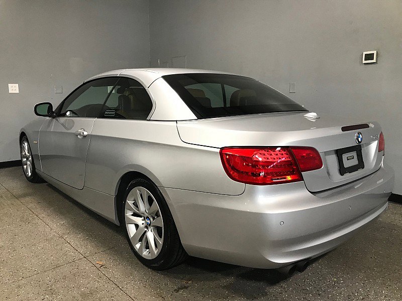 Used 2013 BMW 328i Convertible RWD image 10
