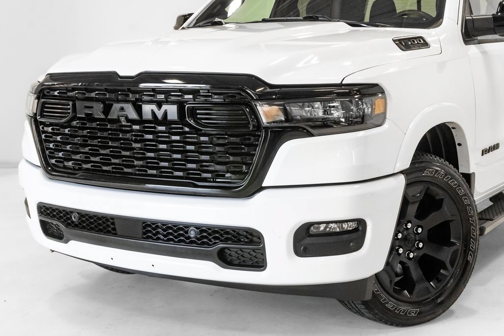 Used 2025 RAM 1500 Big Horn AWD/4WD image 2