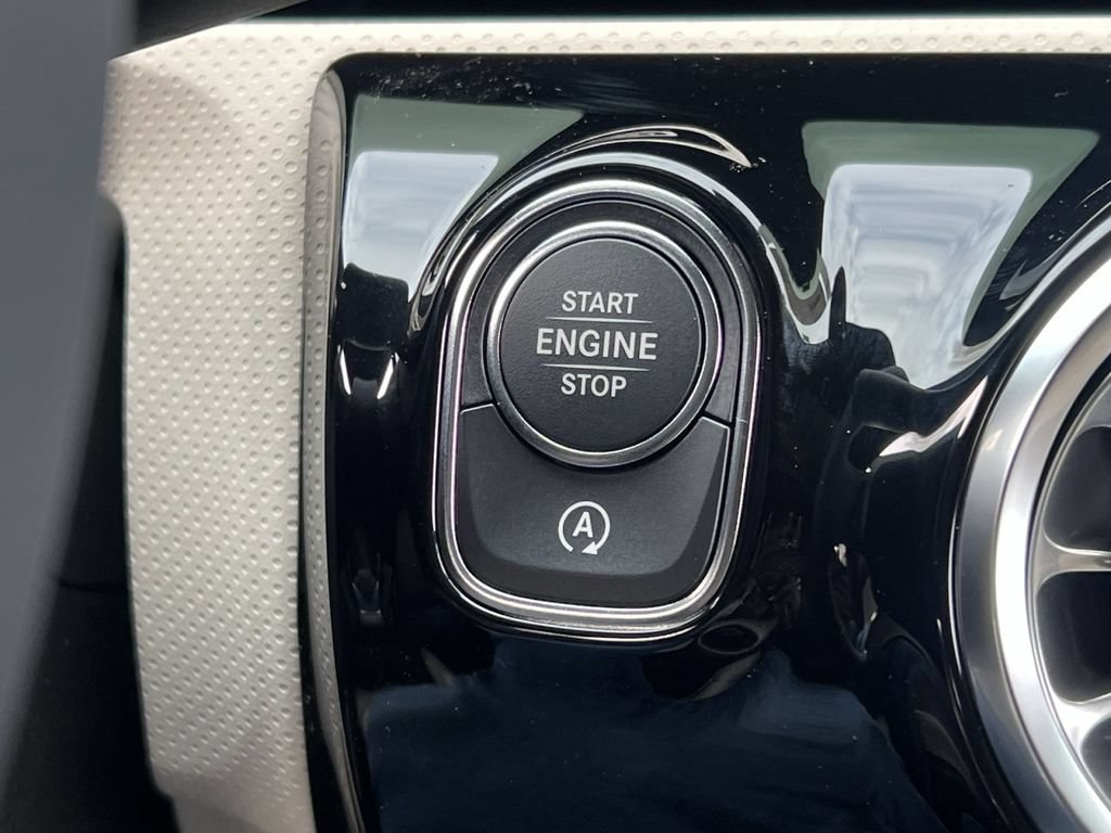 Certified 2026 Mercedes-Benz CLA 250 4MATIC image 30