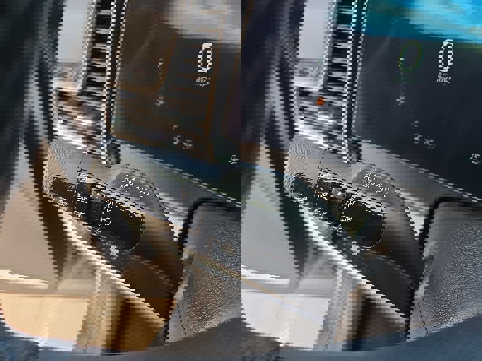 Used 2024 Kia Sportage SX image 27