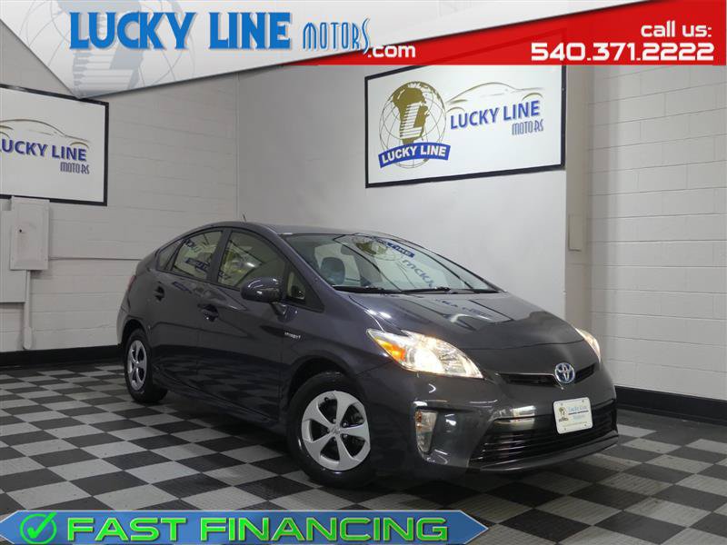 Used 2015 Toyota Prius Four FWD video 1
