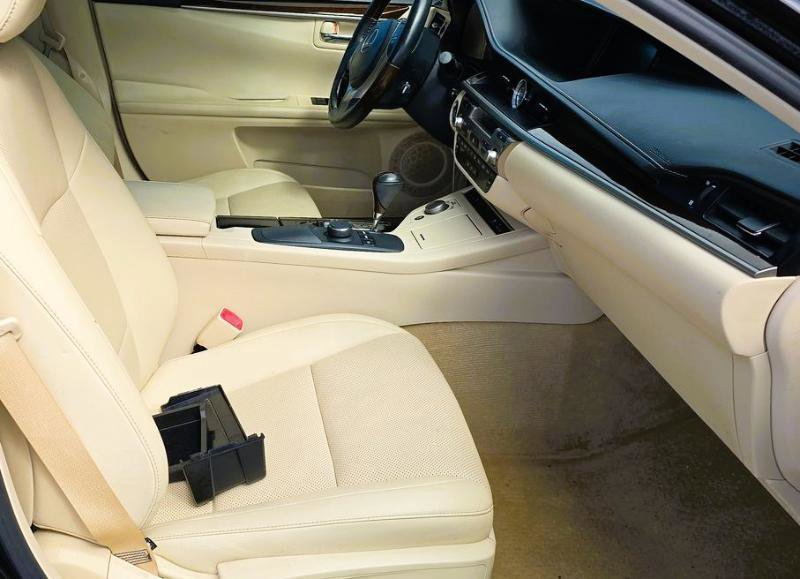 Used 2012 Lexus ES 350 image 6