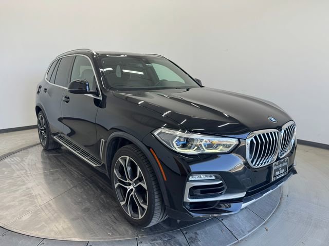 Used 2020 BMW X5 xDrive50i w/ Executive Package image 1