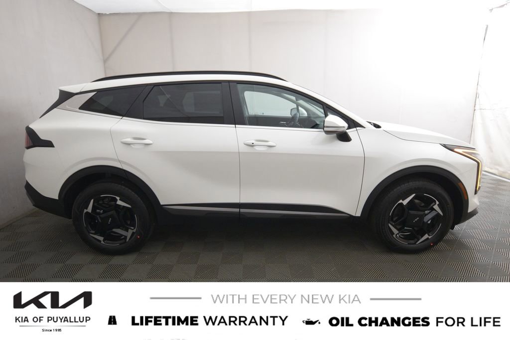 New 2026 Kia Sportage EX image 4