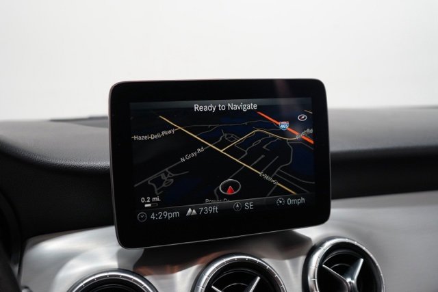 Used 2018 Mercedes-Benz CLA 250 4MATIC image 25