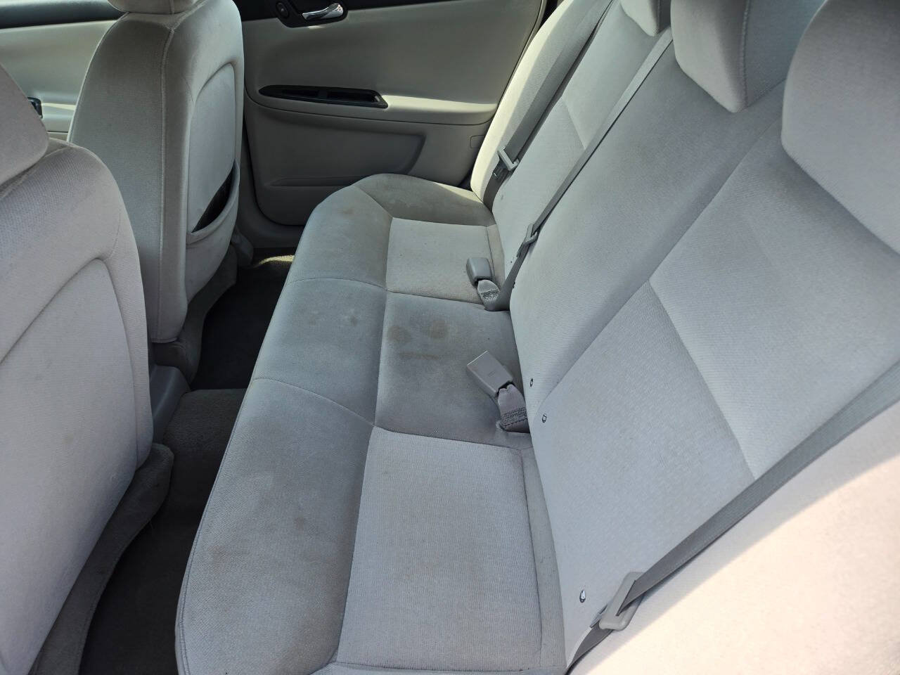 Used 2008 Chevrolet Impala LT FWD image 18