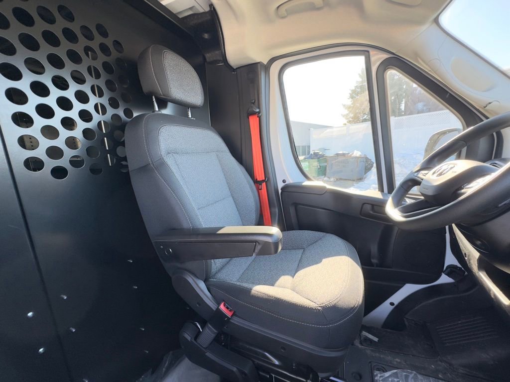 Used 2025 RAM ProMaster 2500 w/ Premium Convenience Group FWD image 22