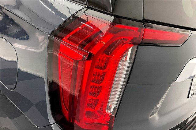 Used 2021 GMC Yukon XL SLT w/ SLT Luxury Plus Package image 29