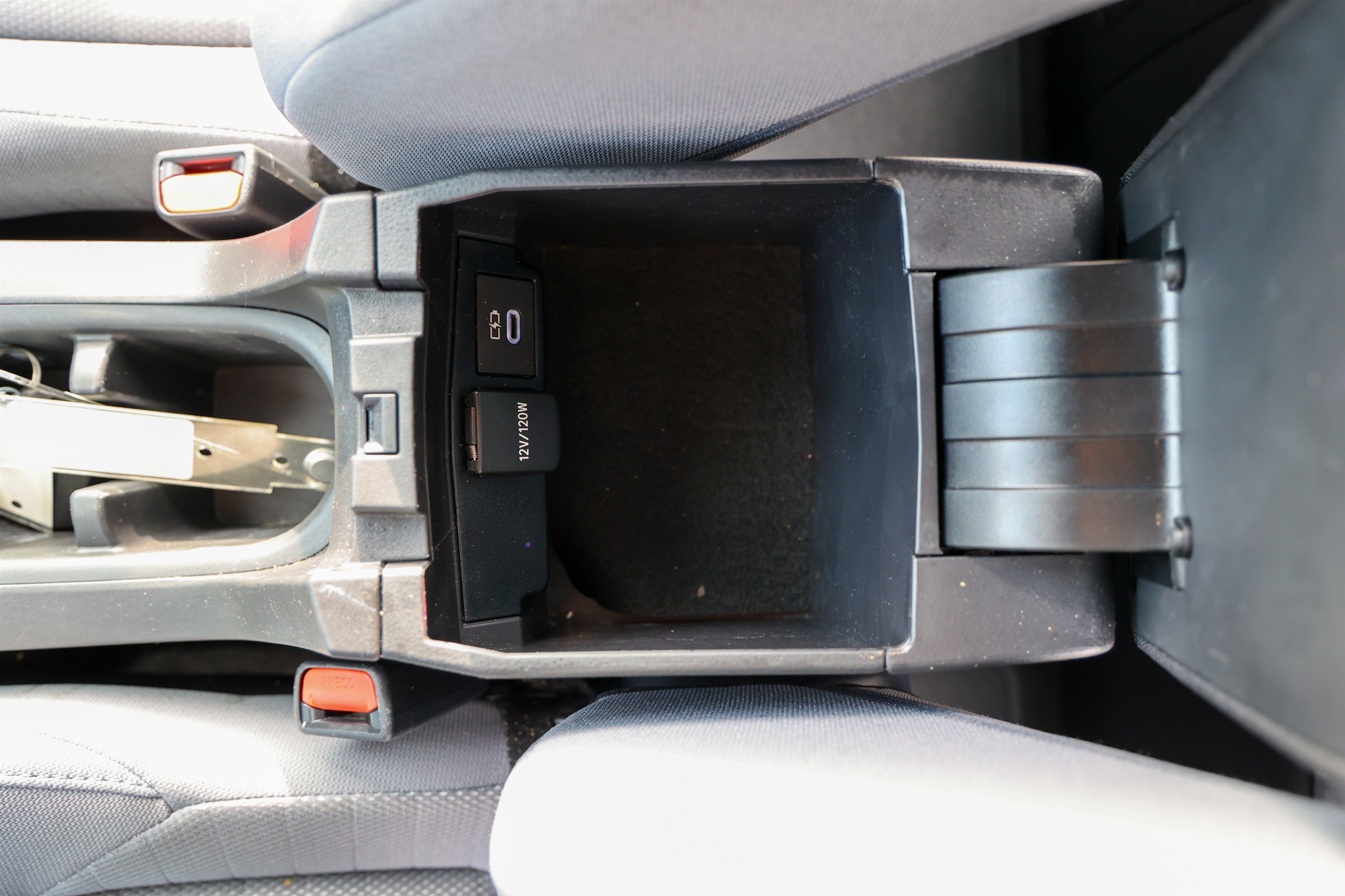 Used 2024 Toyota Corolla Cross AWD Hybrid image 26