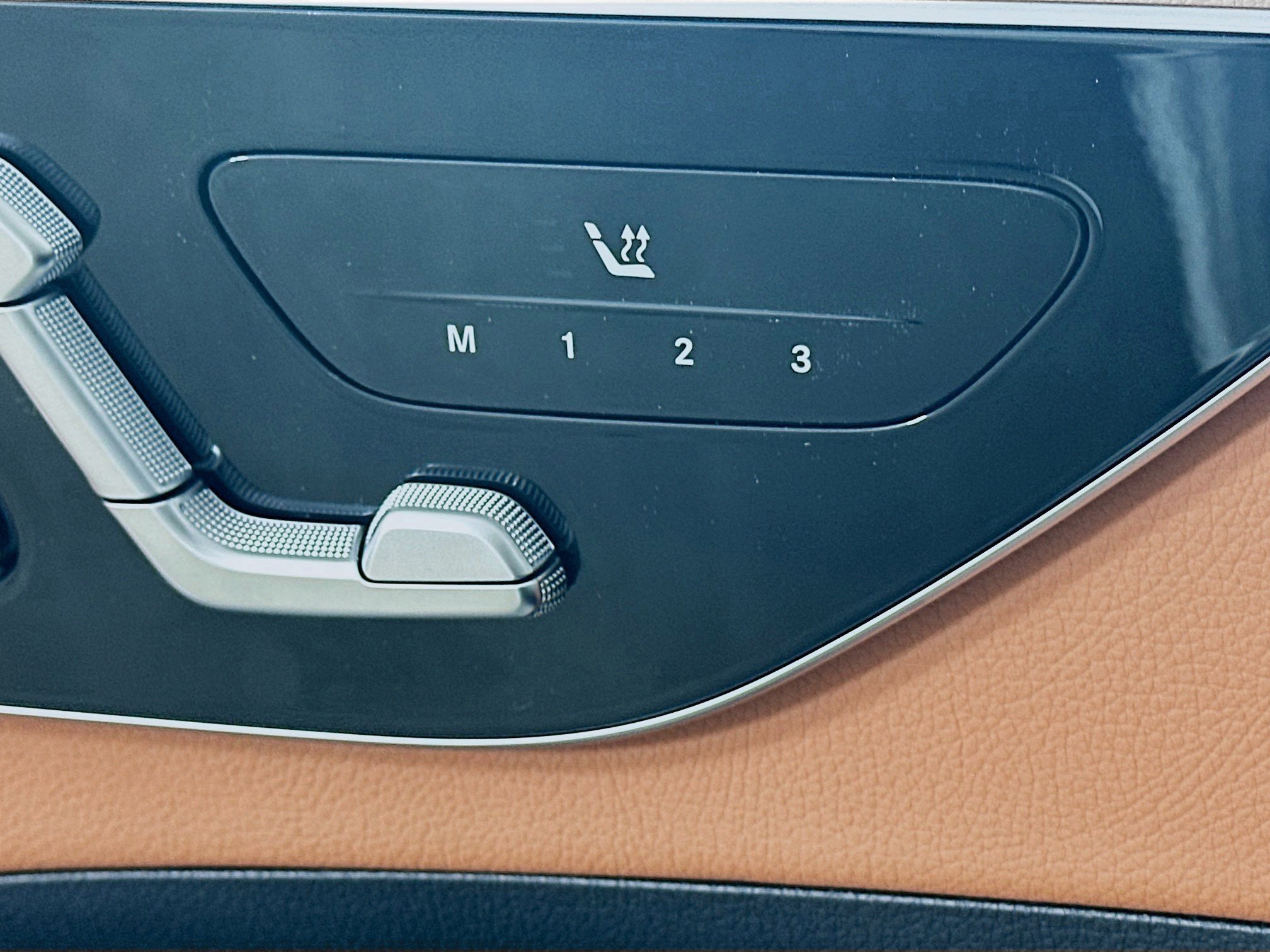 Certified 2026 Mercedes-Benz C 300 4MATIC Sedan image 25