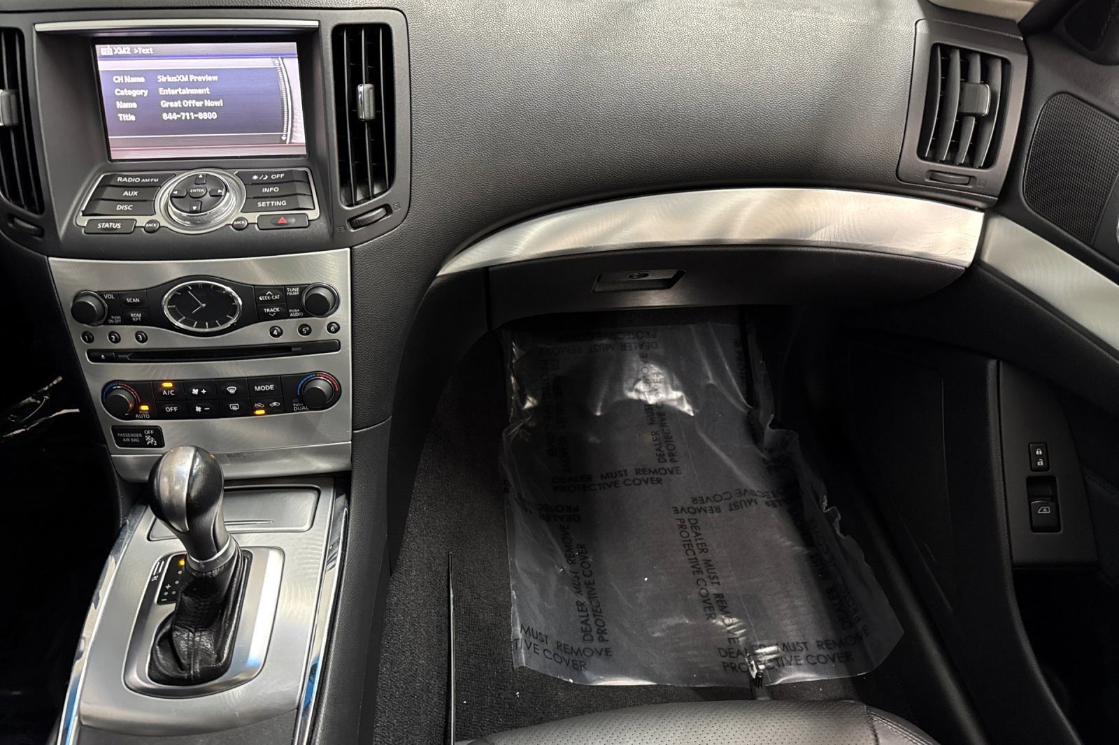 Used 2013 INFINITI G37 Journey w/ Premium Pkg image 28