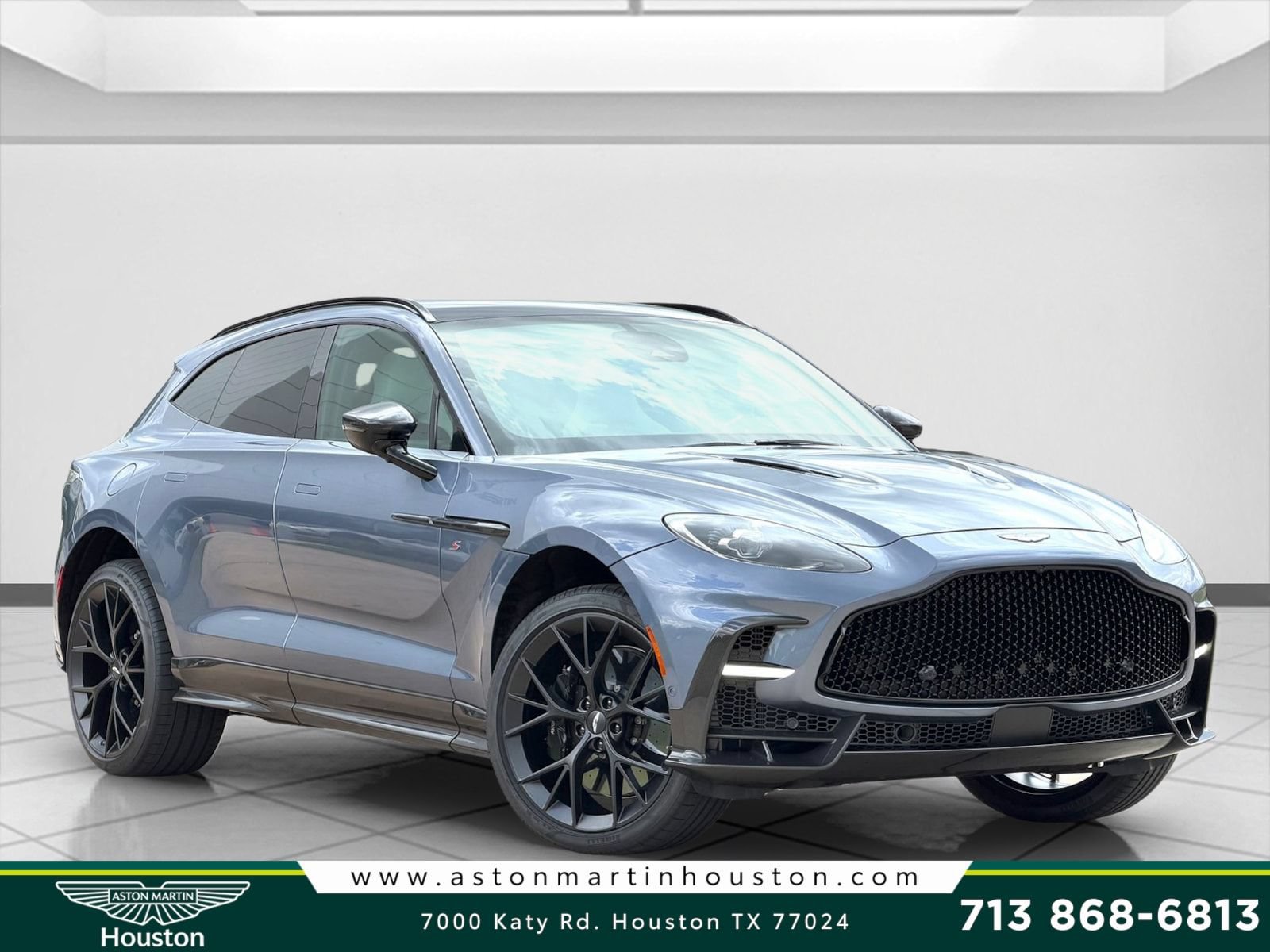 New 2026 Aston Martin DBX S AWD/4WD image 1