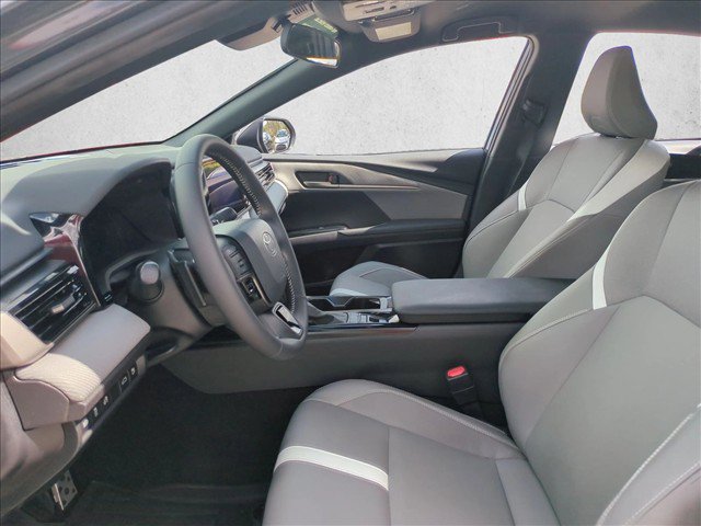 Certified 2025 Toyota Camry SE FWD image 15
