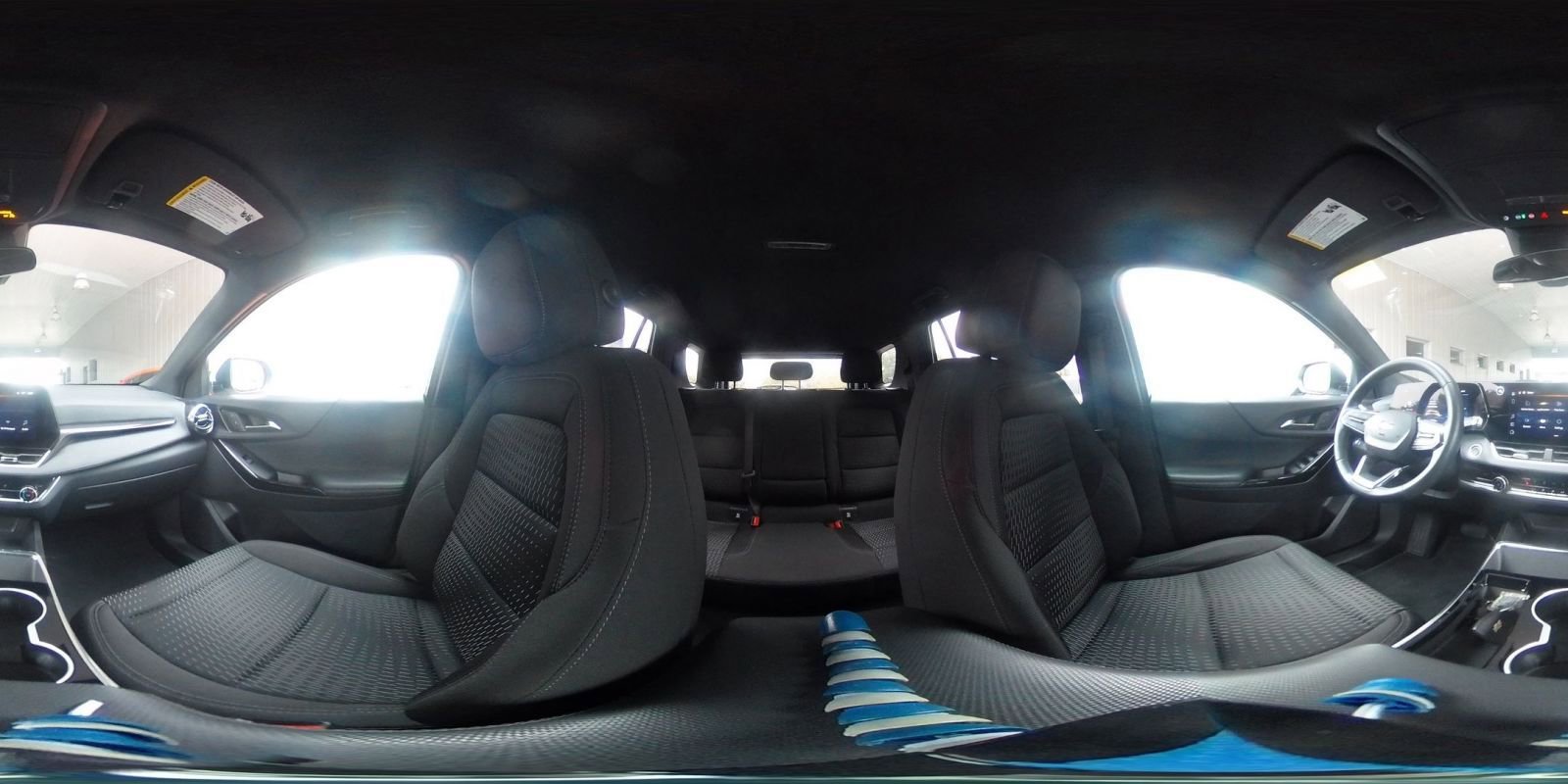 Used 2025 Chevrolet Equinox LT image 41