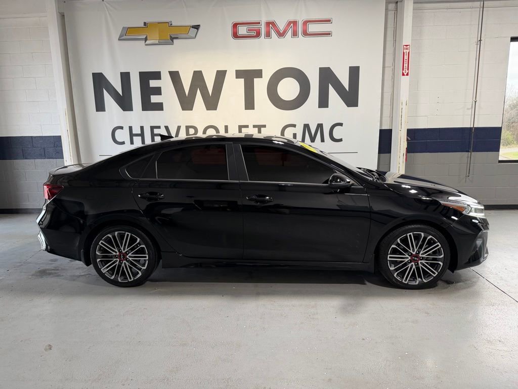 Used 2023 Kia Forte GT w/ GT2 Package image 32