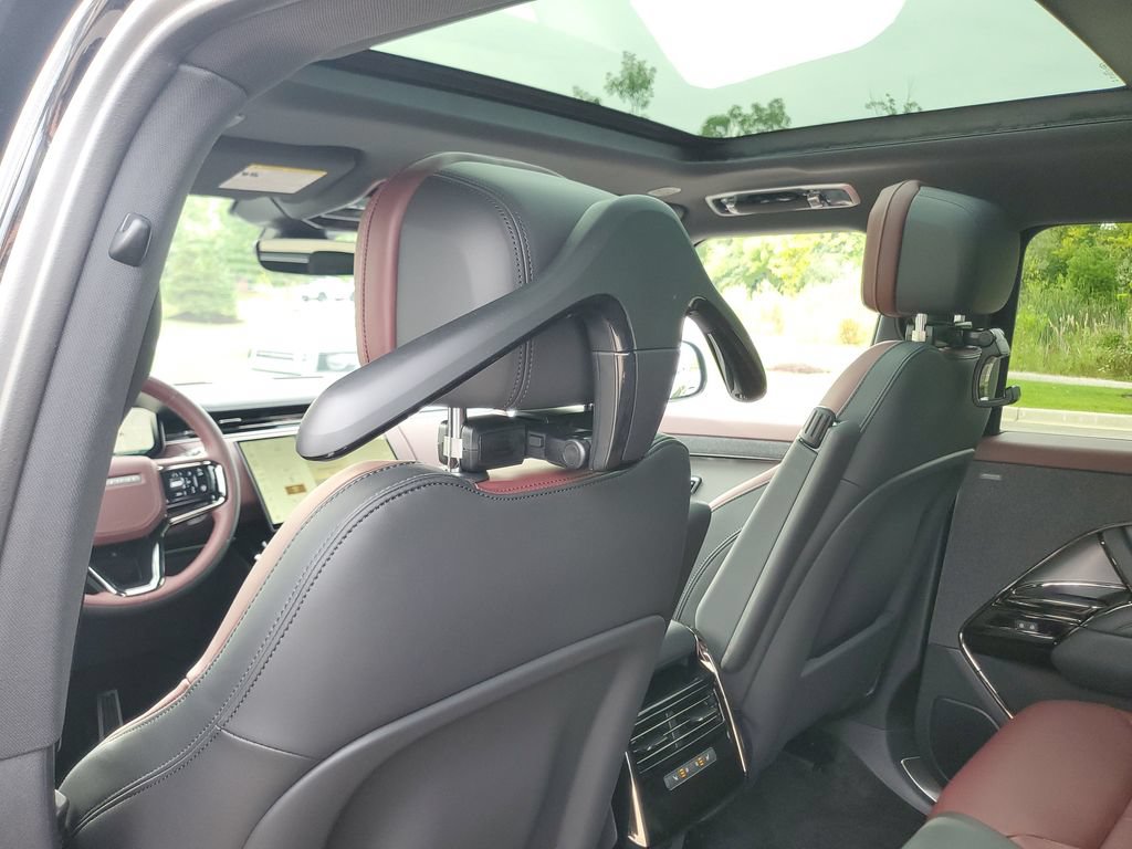 New 2026 Land Rover Range Rover Sport Dynamic SE AWD/4WD image 25