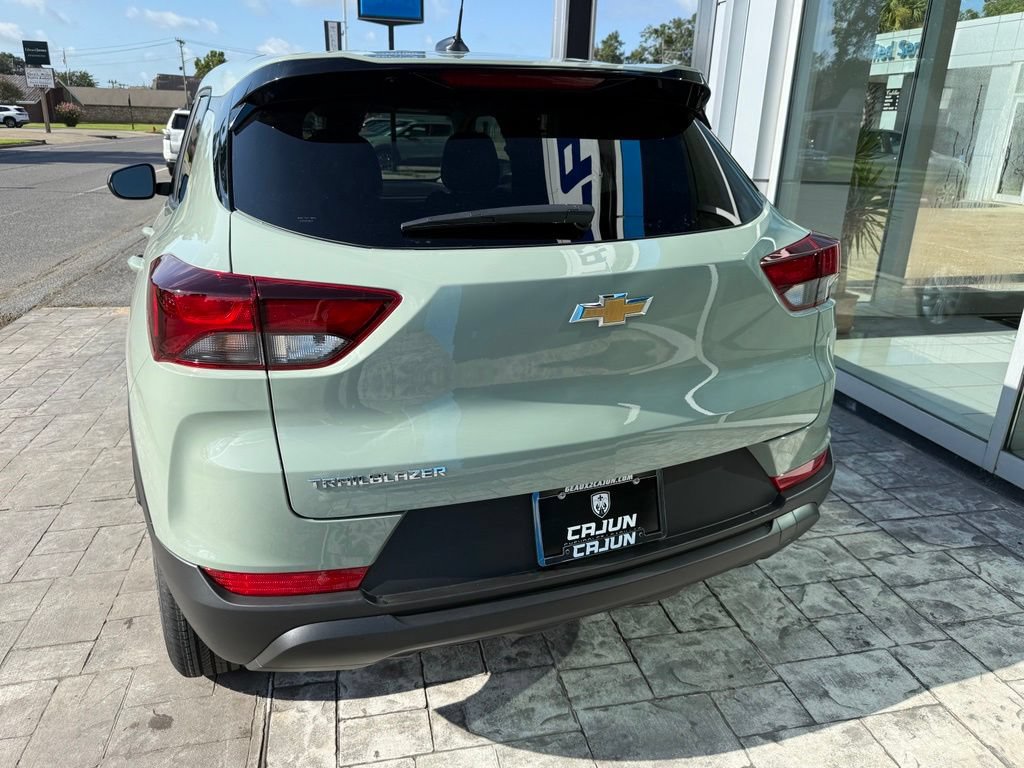 New 2026 Chevrolet TrailBlazer LS w/ LS Convenience Package FWD image 3