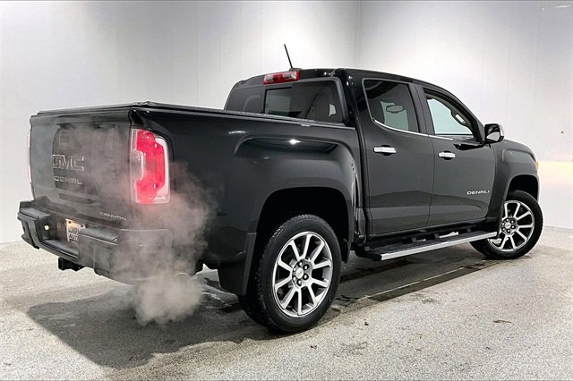 Used 2022 GMC Canyon Denali image 5