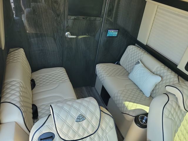 Used 2021 Mercedes-Benz Sprinter 144 Cargo image 15