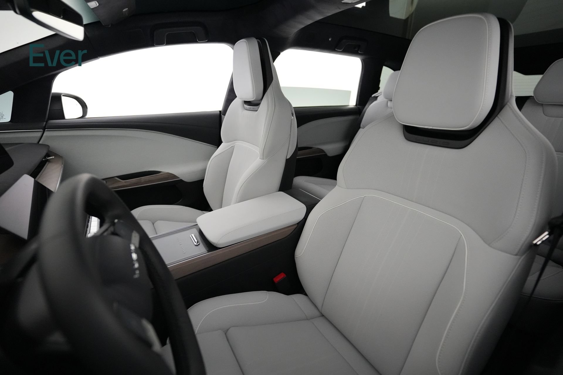 Used 2026 Lucid Gravity Dream AWD/4WD image 4