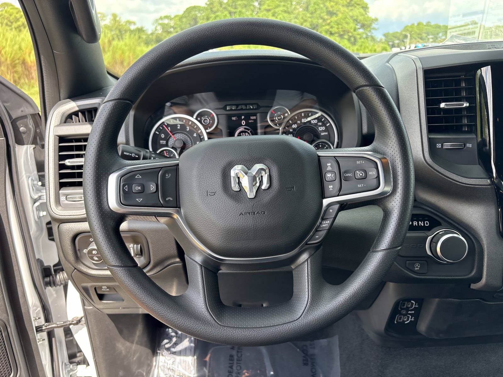 New 2027 RAM 1500 Express RWD image 28