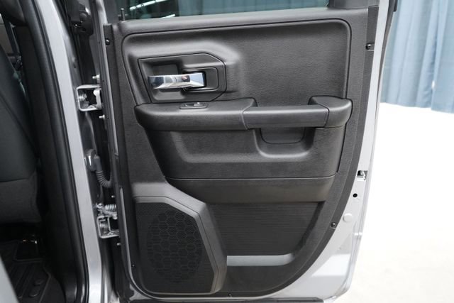 Used 2022 RAM 1500 Classic Warlock AWD/4WD image 40