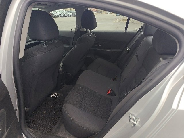 Used 2016 Chevrolet Cruze LT image 7