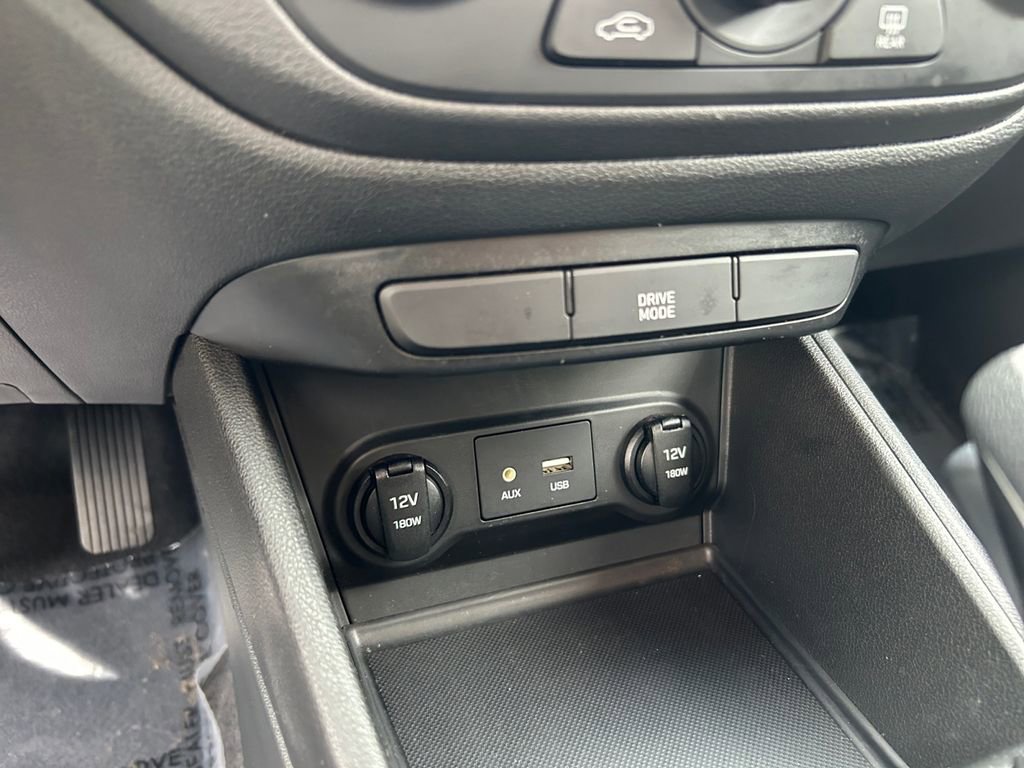 Used 2018 Hyundai Accent SE image 35