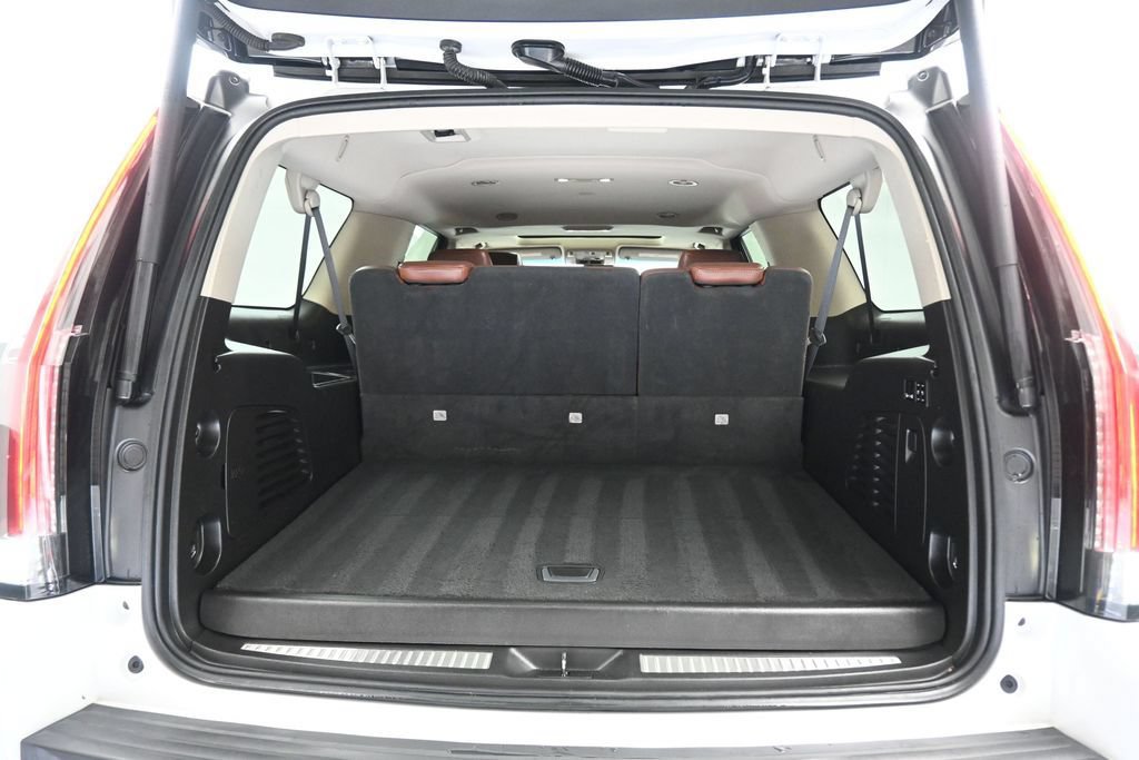 Used 2019 Cadillac Escalade ESV Luxury AWD/4WD image 57