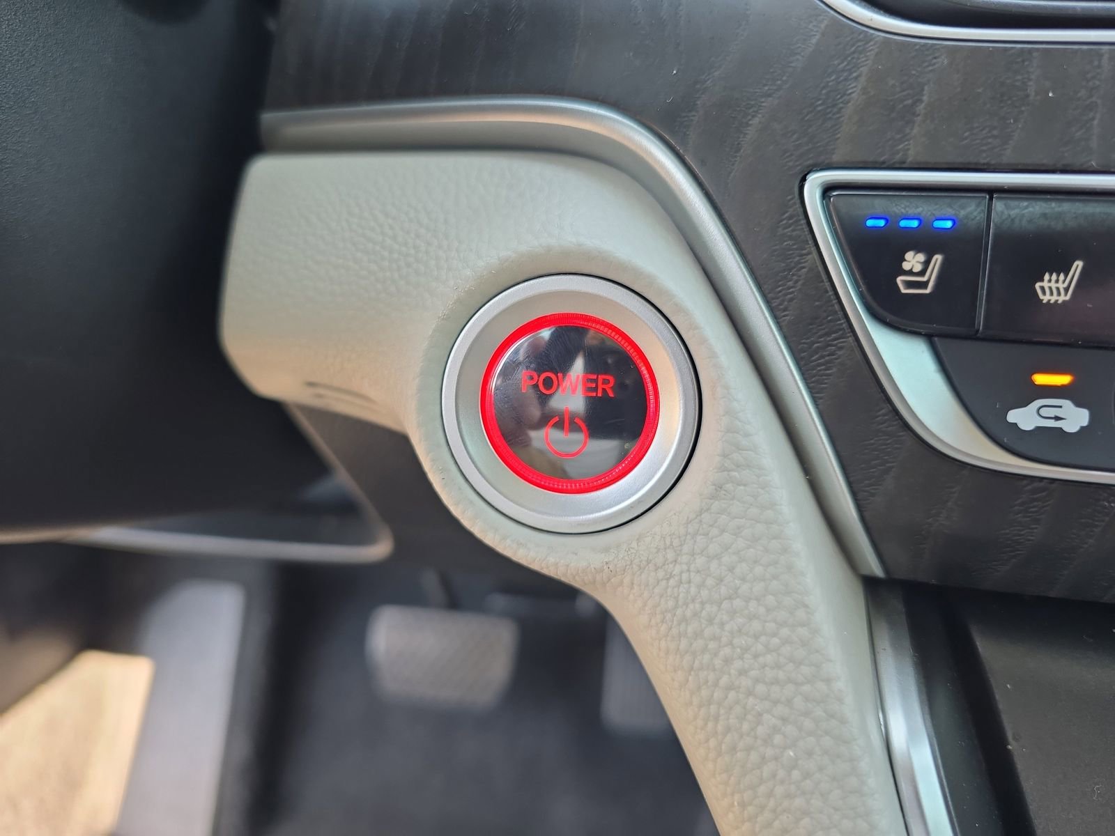 Used 2022 Honda Accord Touring image 26