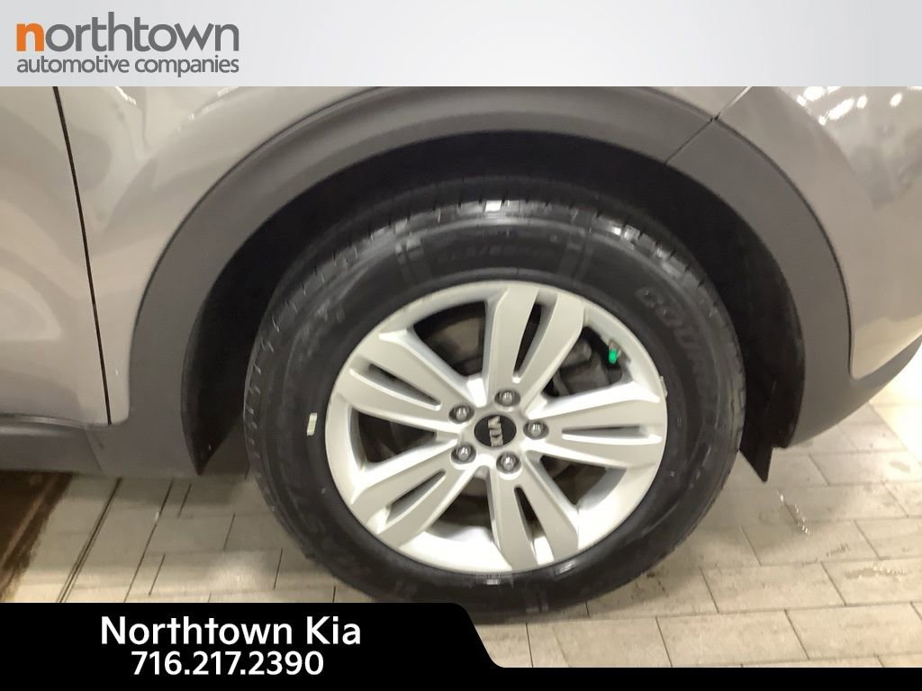 Certified 2018 Kia Sportage LX image 19