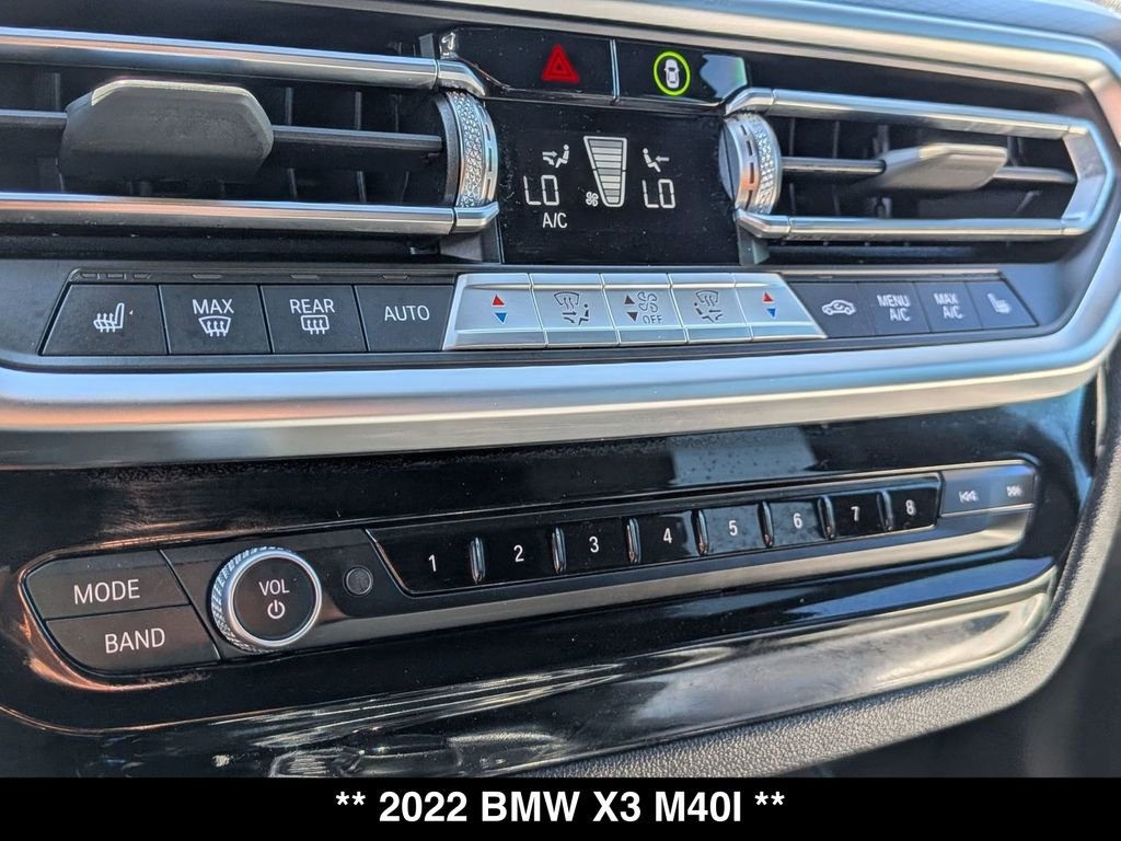 Used 2022 BMW X3 M40i AWD/4WD image 23