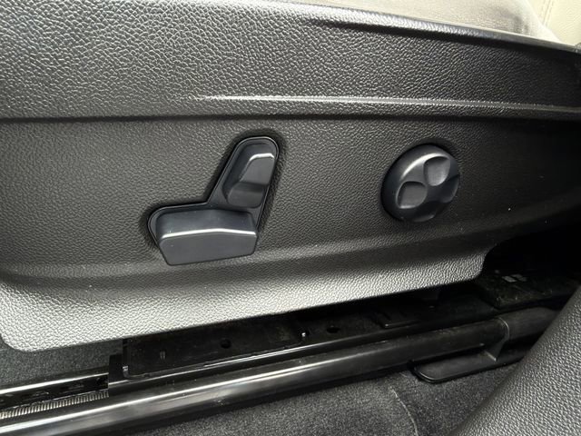 Used 2019 Alfa Romeo Stelvio RWD image 26
