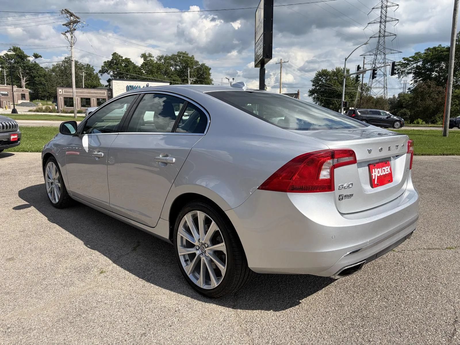 Used 2017 Volvo S60 T5 Inscription AWD/4WD image 6