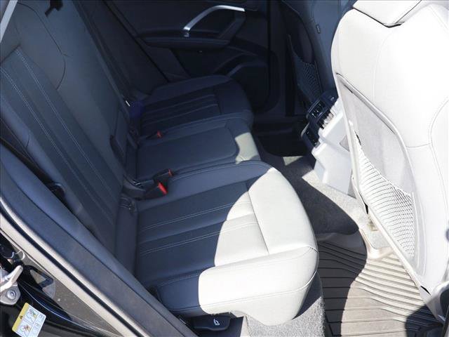 Used 2025 Audi Q5 Prestige AWD/4WD image 23