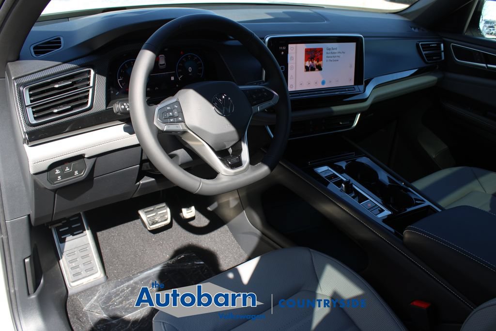 New 2026 Volkswagen Atlas Cross Sport SEL R-Line AWD/4WD image 8