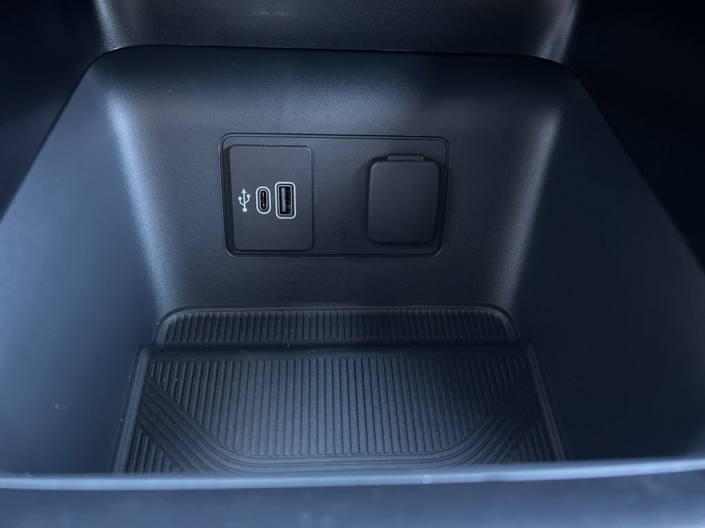 New 2026 Ford Explorer ST-Line image 21