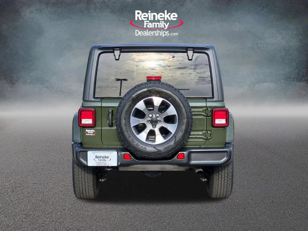 Used 2021 Jeep Wrangler Unlimited Sahara w/ Uconnect 4C Nav & Sound Group AWD/4WD image 7