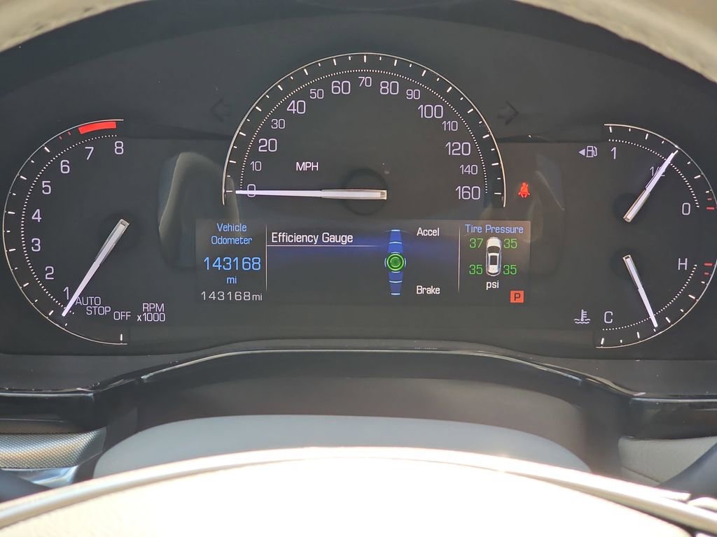 Used 2017 Cadillac XT5 Luxury w/ Driver Awareness Package image 23