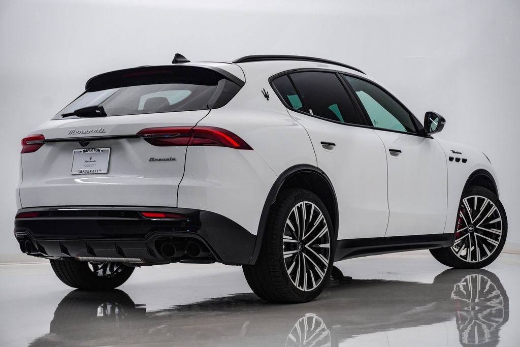 Certified 2025 Maserati Grecale Modena AWD/4WD image 9