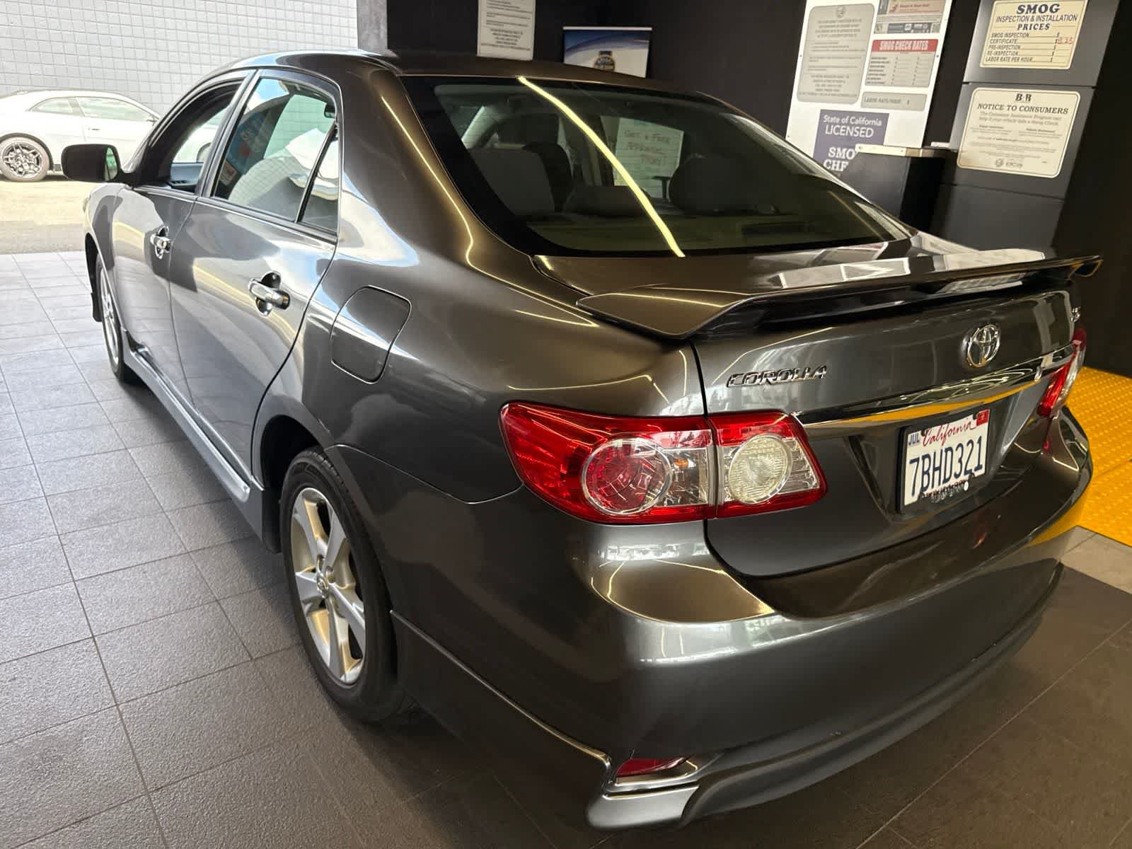 Used 2013 Toyota Corolla S FWD image 17