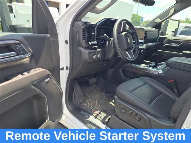 Used 2025 Chevrolet Silverado 2500 LTZ w/ LTZ Premium Package AWD/4WD image 25