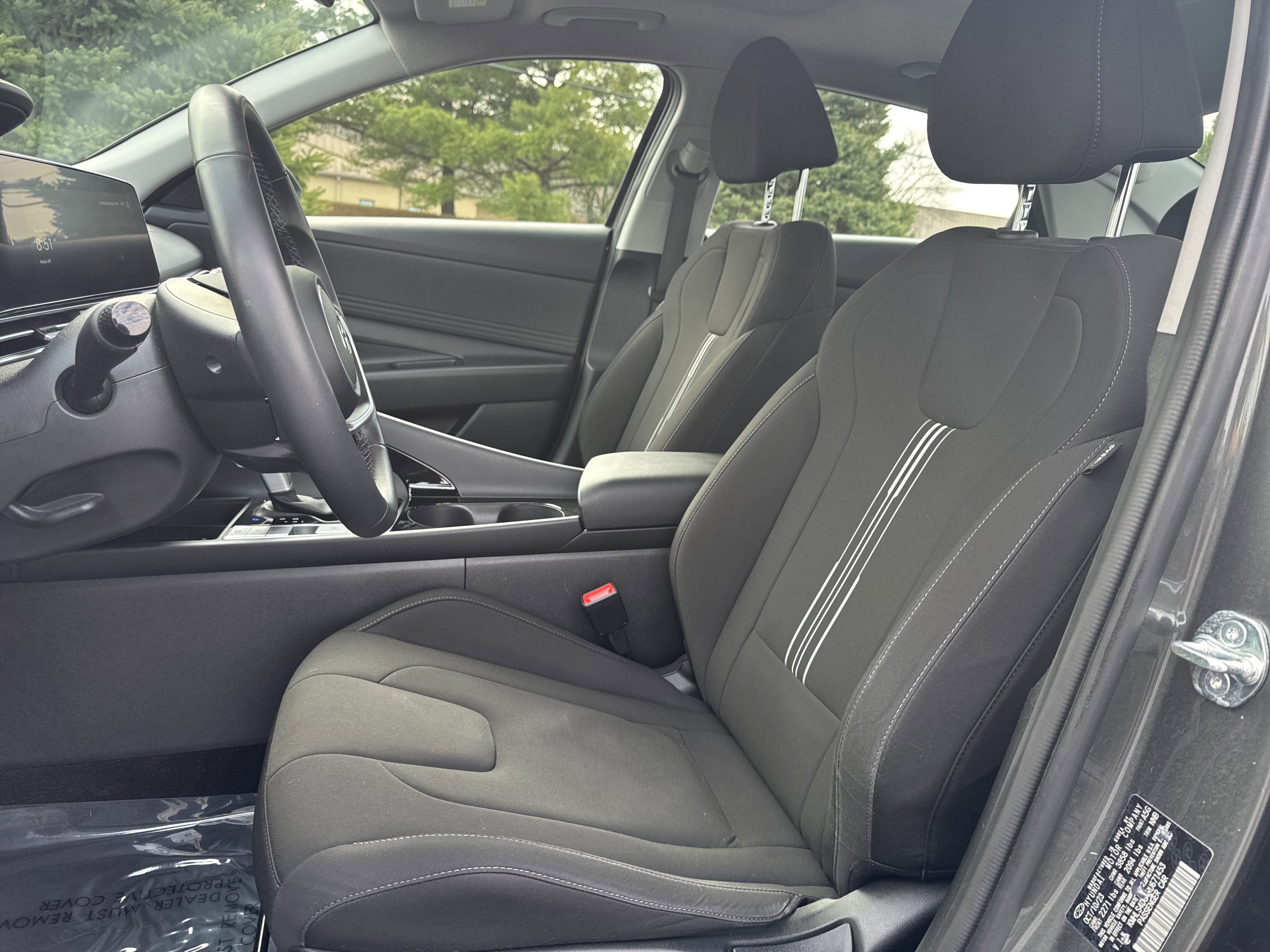 Used 2024 Hyundai Elantra SEL w/ Convenience Package image 16