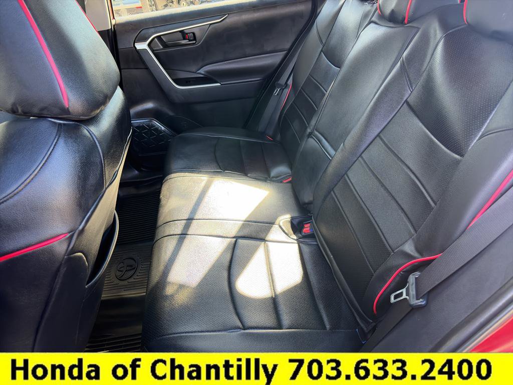 Used 2021 Toyota RAV4 LE AWD/4WD image 57