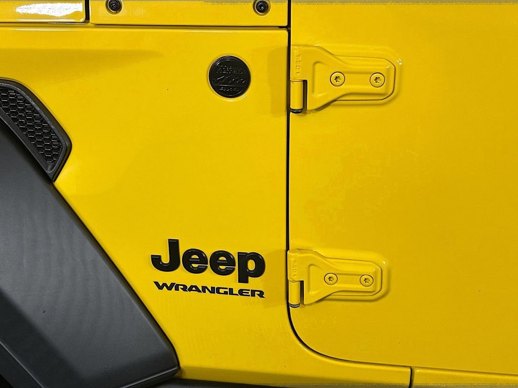 Used 2020 Jeep Wrangler Sport AWD/4WD image 28