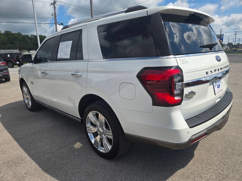 Used 2024 Ford Expedition King Ranch AWD/4WD image 3