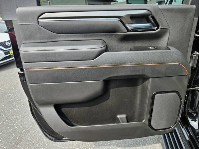 New 2026 GMC Sierra 2500 AT4 w/ Max Trailering Package AWD/4WD image 15