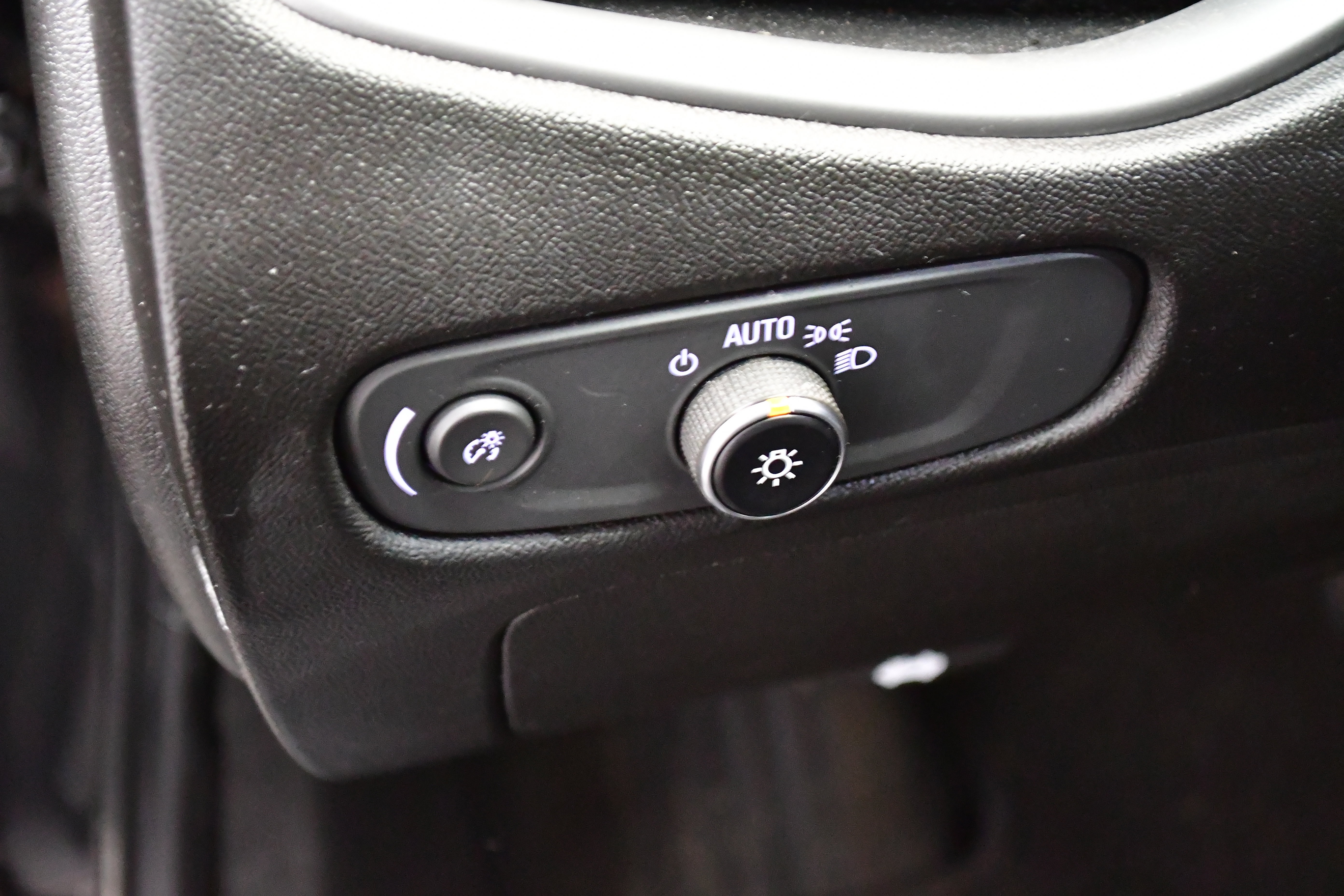 Used 2024 Chevrolet Malibu LT image 12