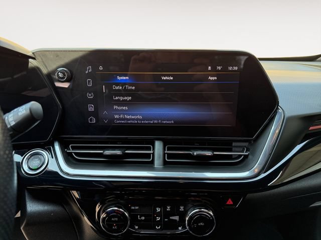 Used 2025 Chevrolet Trax RS w/ Sunroof Package FWD image 15